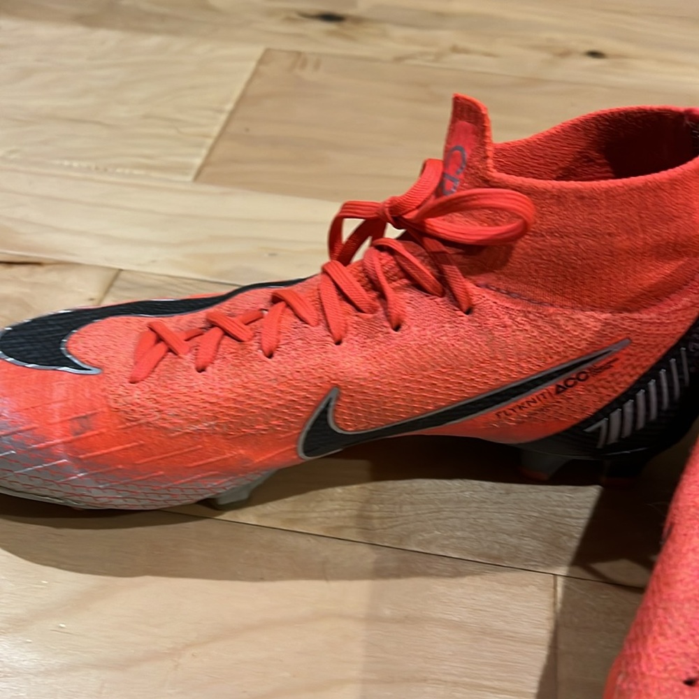 Nike Red Mercurial Superfly 360 Men’s Soccer Cleats size 8 - Picture 4 of 8